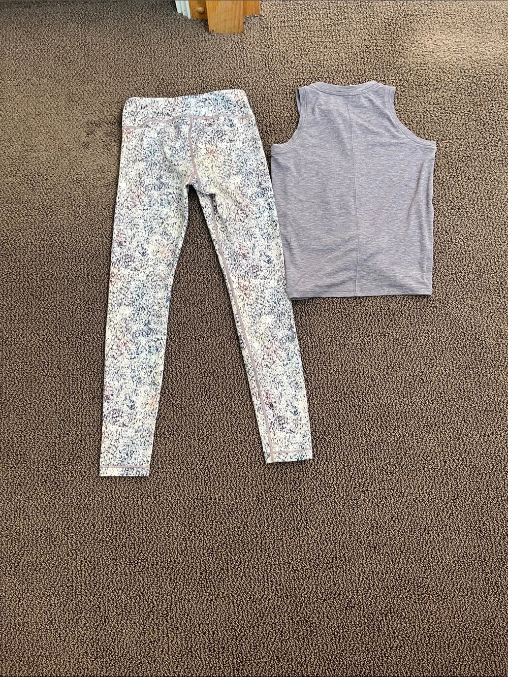 Athleta Girl Multicolor Speckled Leggings Sz M (8-10) & Lavendar Top, Sz S (7)